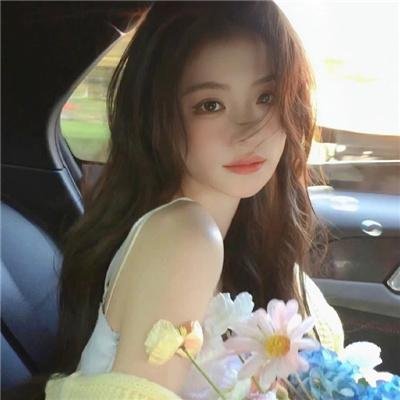 草裙春色